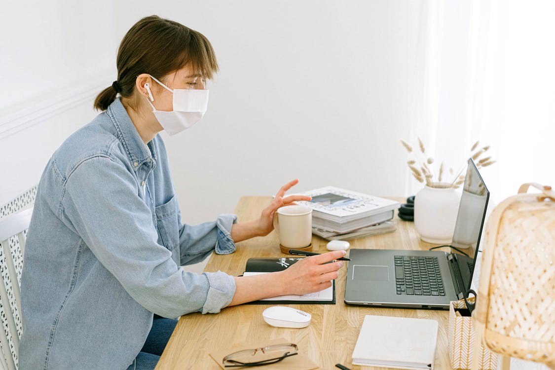 Texas resident working from home during the pandemic