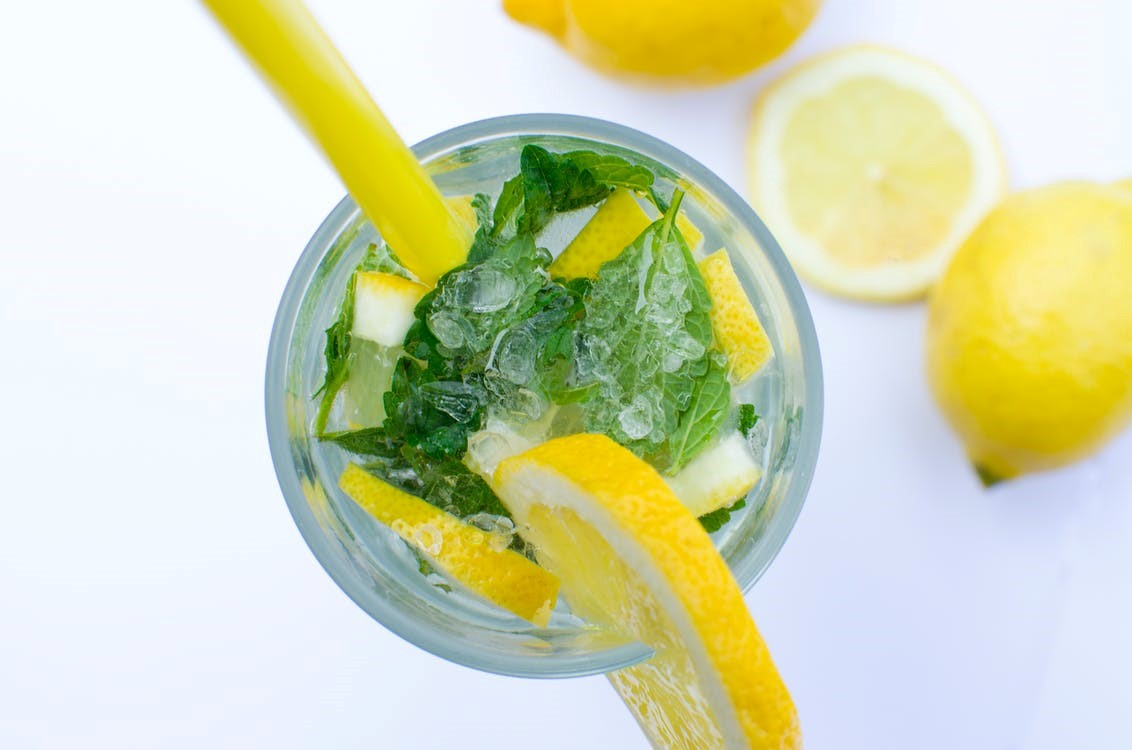Lemon mint drink
